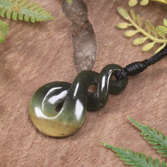 Twist or Pikorua carved from Flower Jade Pounamu - NZ Greenstone