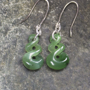 Hapopo Pounamu Twist earrings - NZ Greenstone