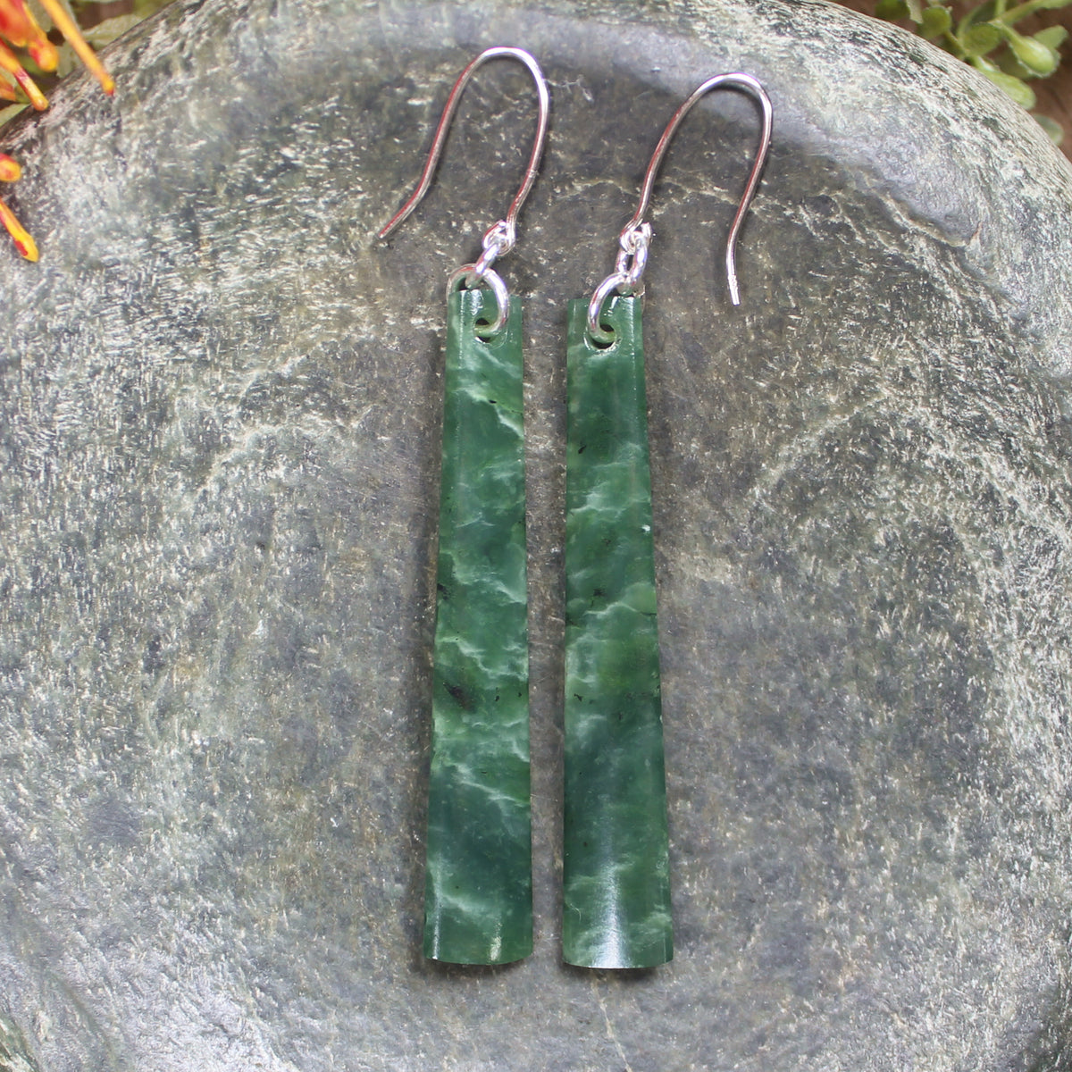 Roimata or Teardrop earrings carved from Kawakawa Pounamu - NZ Greenstone