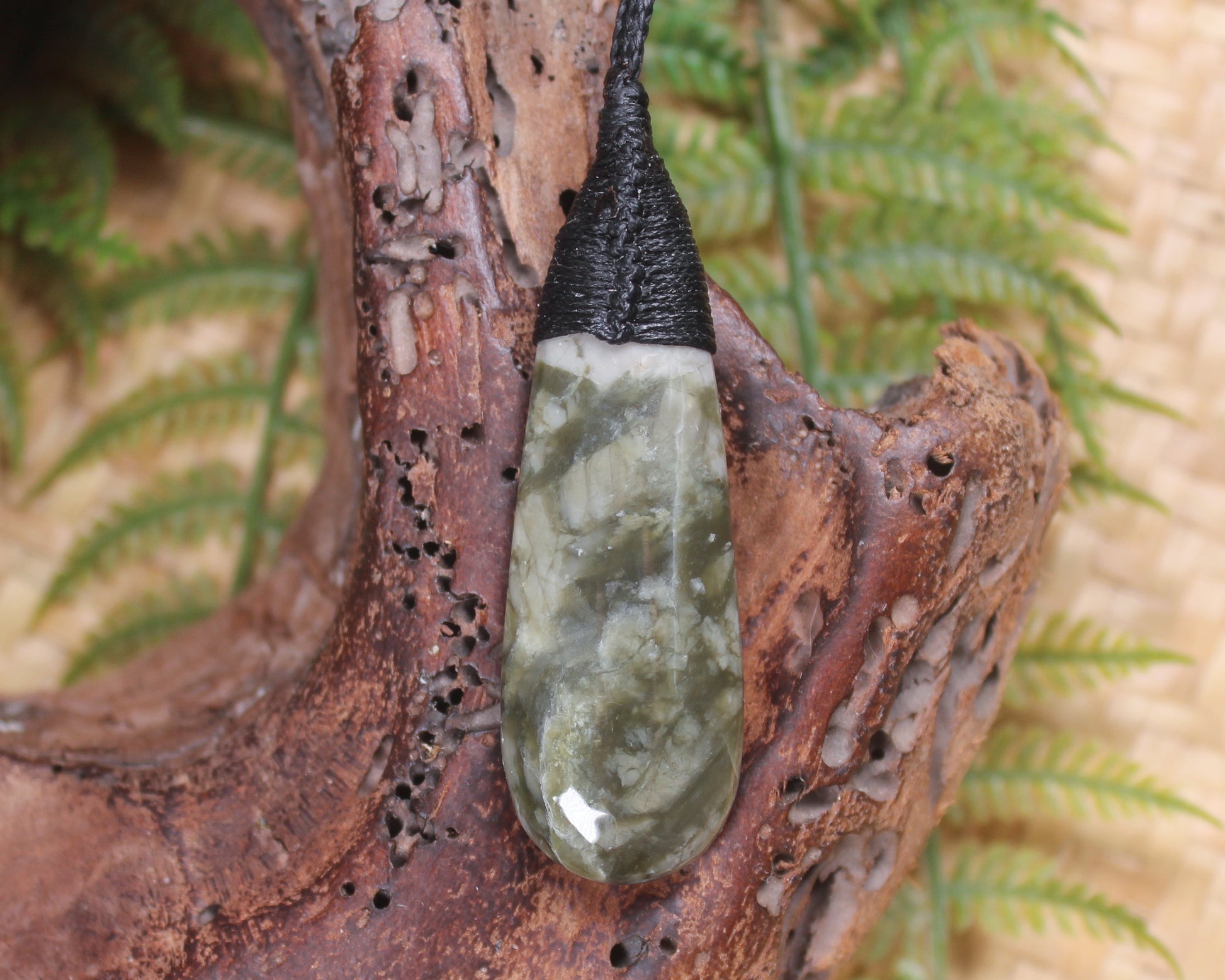 Rimu Pounamu Roimata Pendant - NZ Greenstone