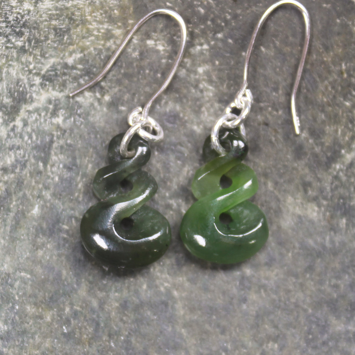 Hapopo Pounamu Twist earrings - NZ Greenstone