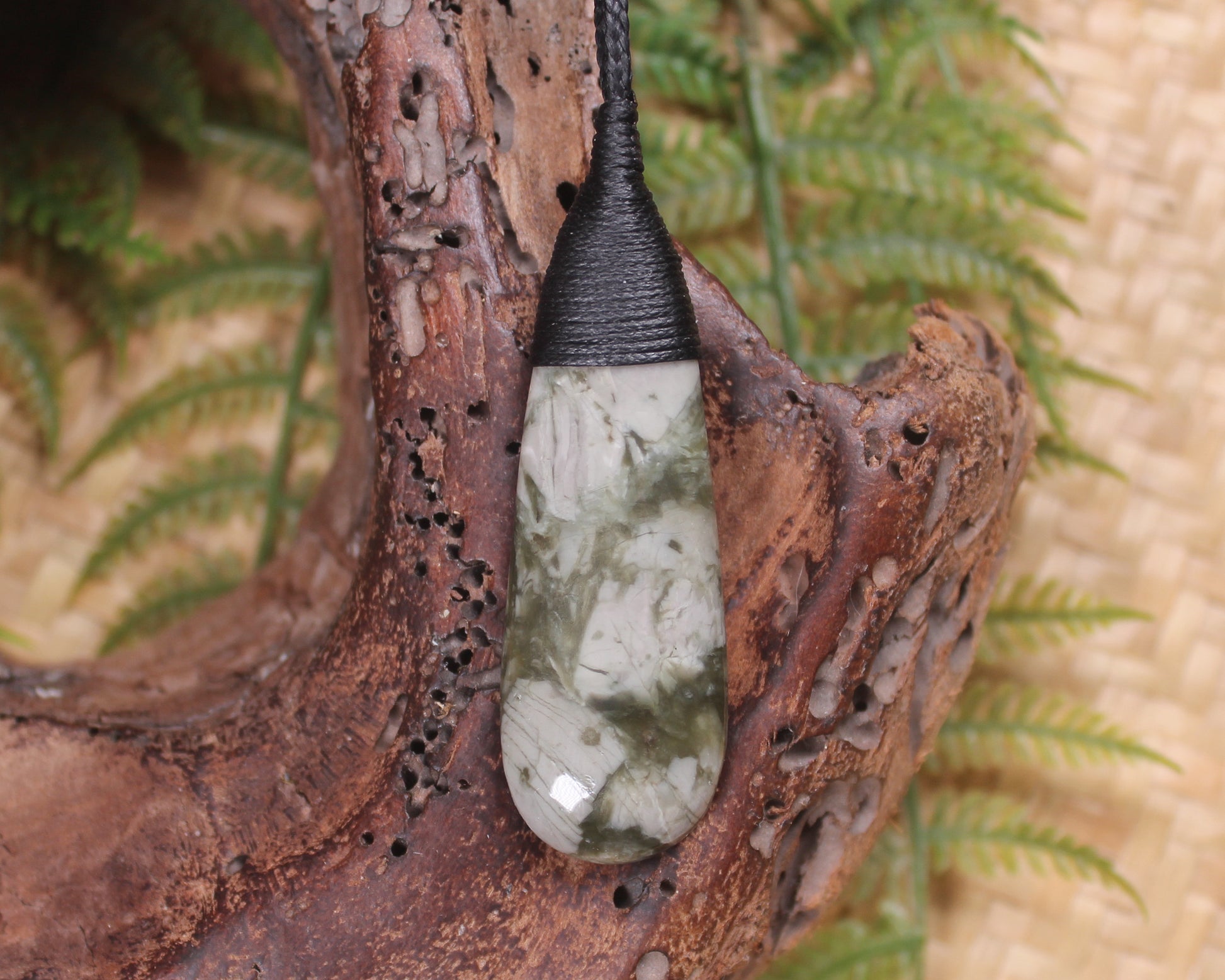 Rimu Pounamu Roimata Pendant - NZ Greenstone