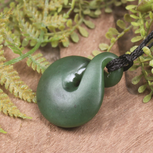 Twist or Pikorua carved from Hapopo Pounamu - NZ Greenstone