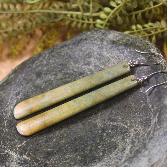 Roimata or Teardrop earrings carved from Flower Jade Pounamu - NZ Greenstone