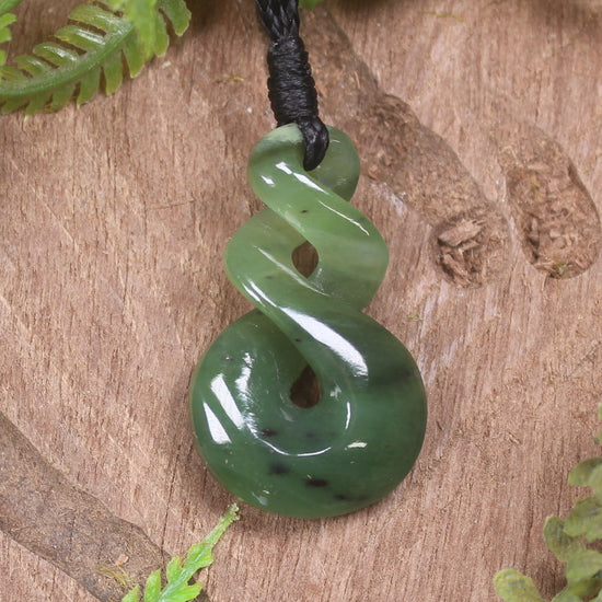 Twist or Pikorua carved from Hapopo Pounamu - NZ Greenstone