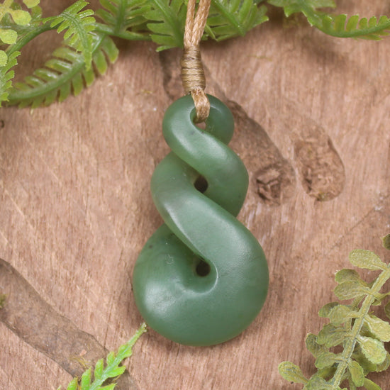 Twist or Pikorua carved from Hapopo Pounamu - NZ Greenstone