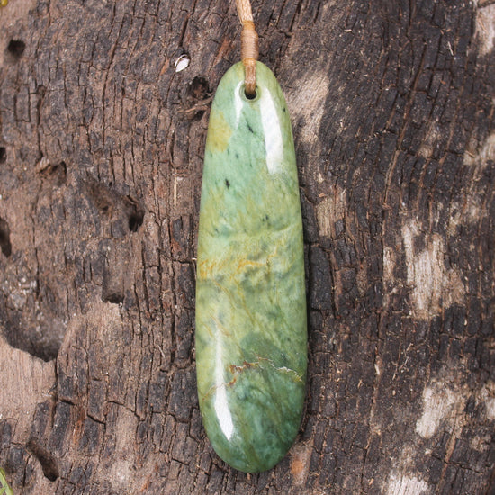 Flower Jade Pounamu - NZ Greenstone
