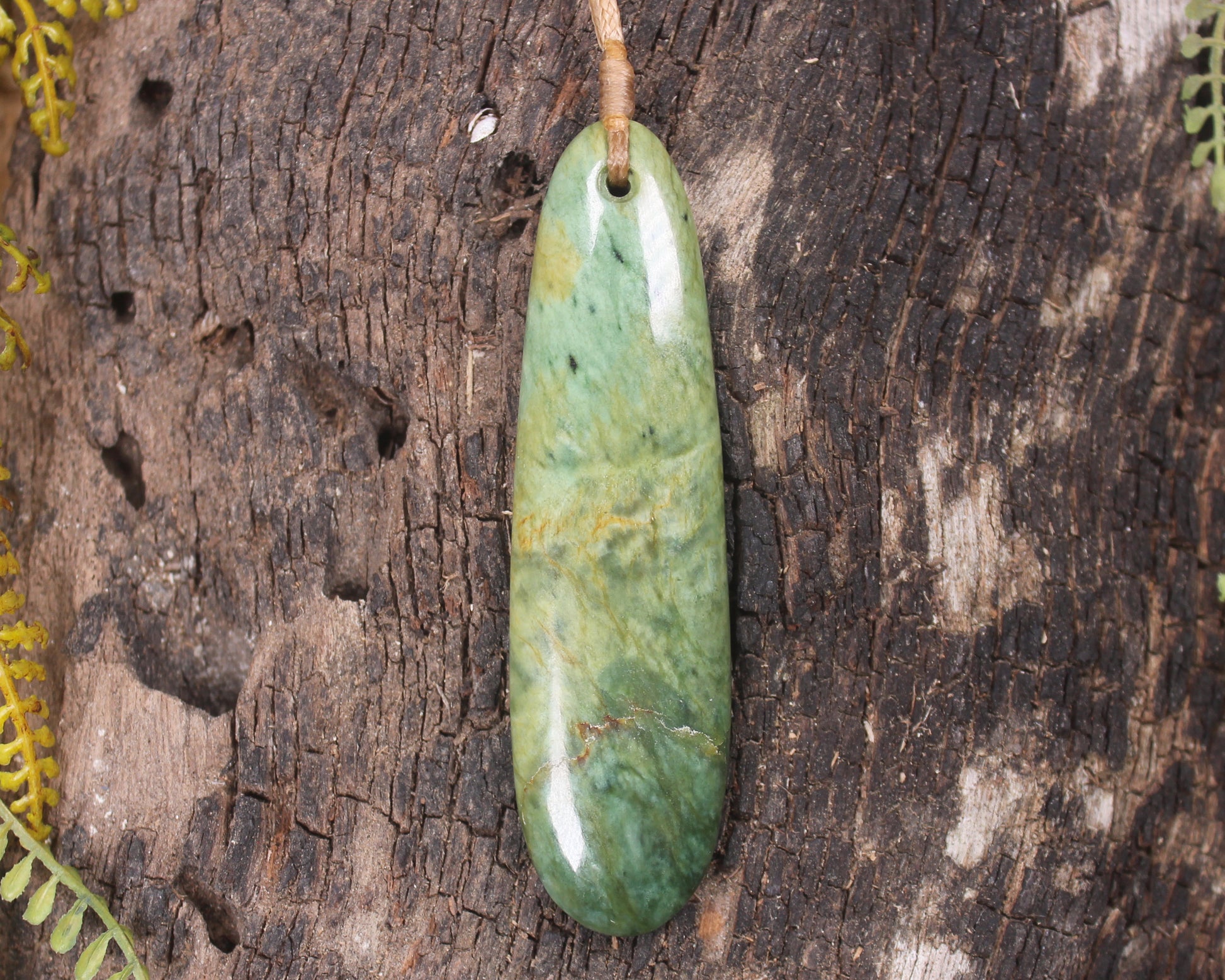 Flower Jade Pounamu - NZ Greenstone