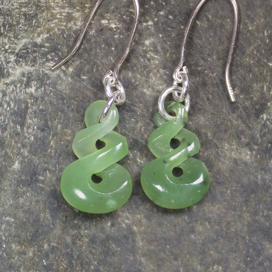 Hapopo Pounamu Twist earrings - NZ Greenstone