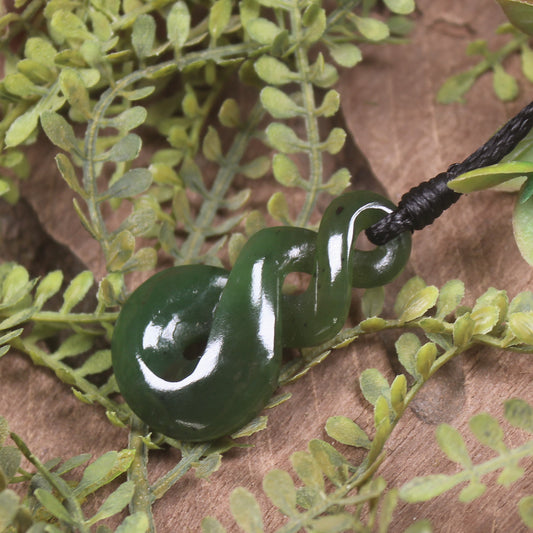 Twist carved from Kawakawa Pounamu - NZ Greenstone