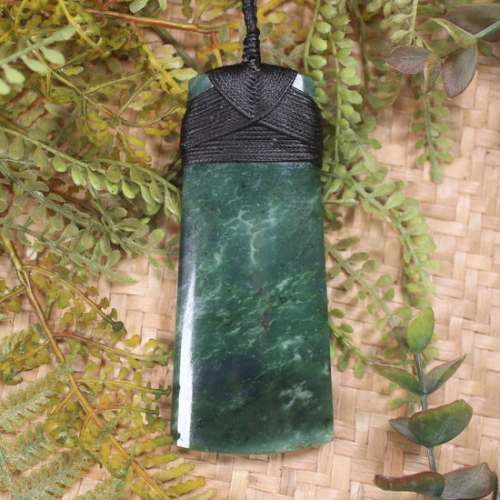 Kawakawa Pounamu Toki