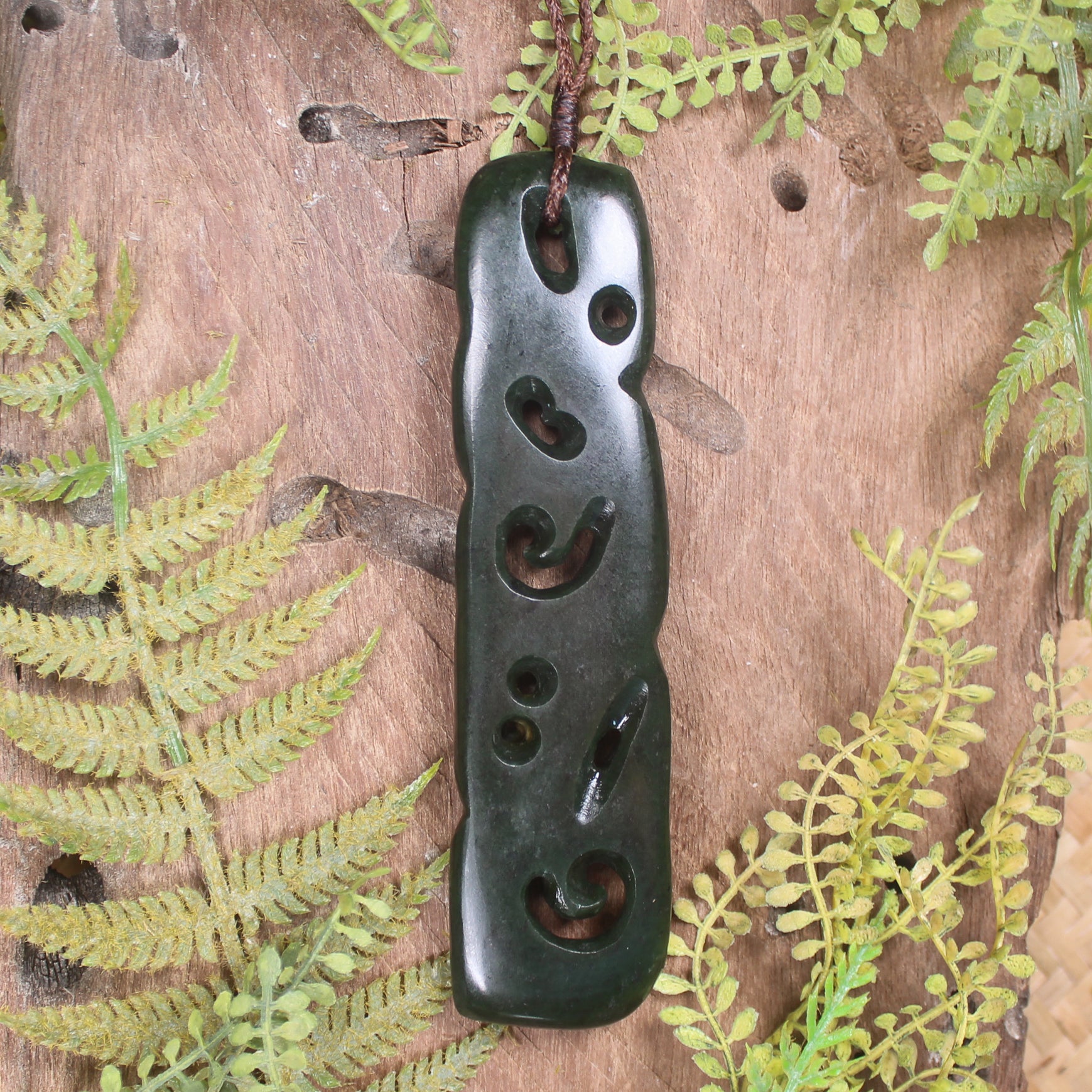 Manaia pendant carved from Rimu Pounamu - NZ Greenstone