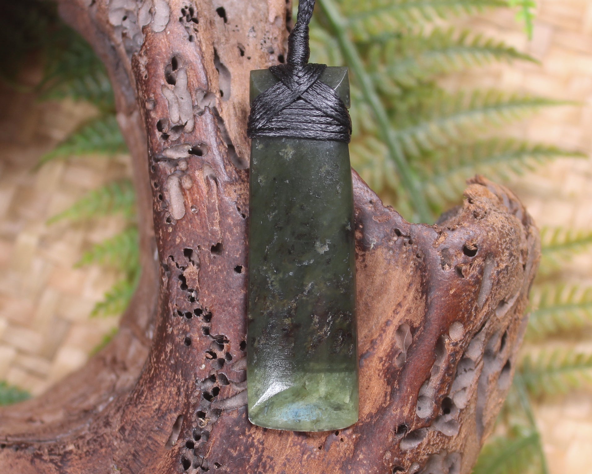 Rimu Pounamu Toki