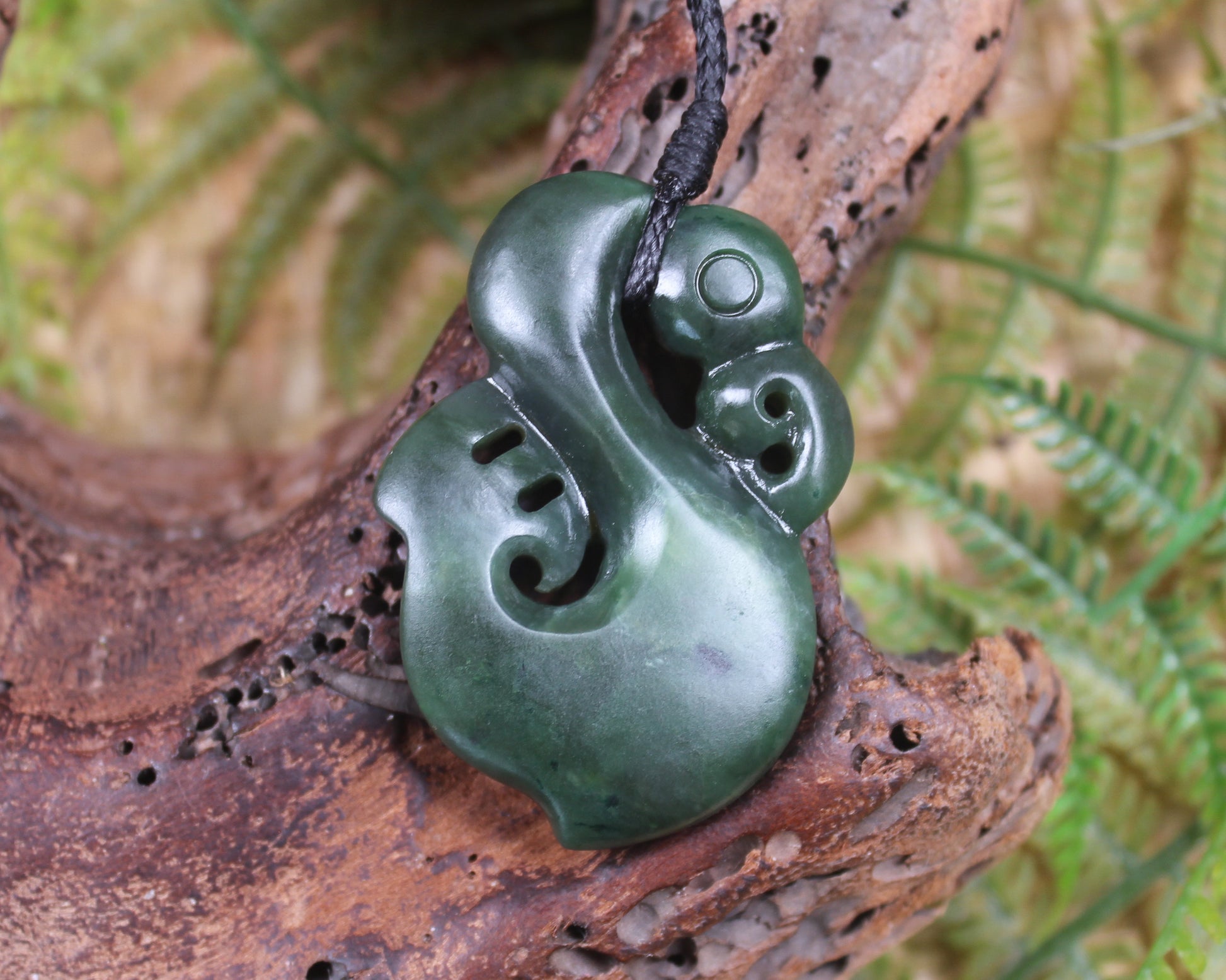 Manaia carved from Kawakawa Pounamu - NZ Greenstone