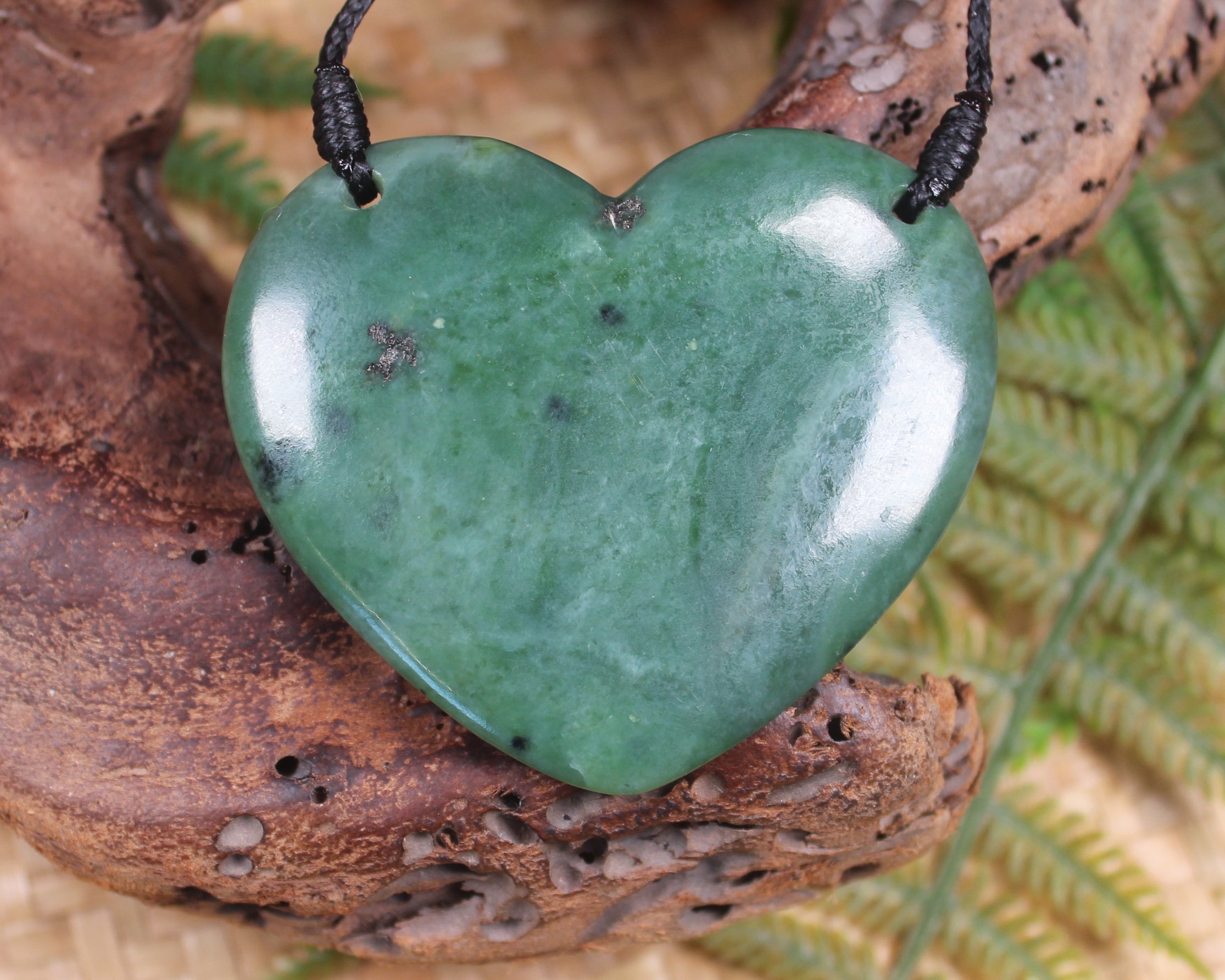 Heart carved from Inanga Pounamu - NZ Greenstone