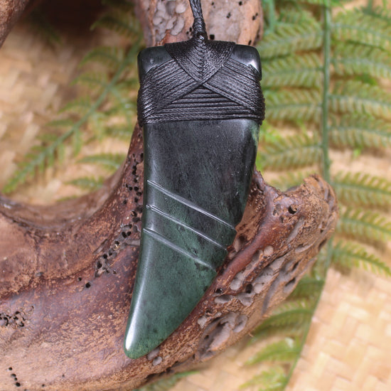 Taniwha Tooth or Niho carved from Kawakawa Pounamu - NZ Greenstone