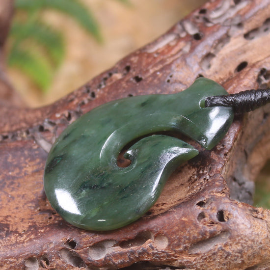 Hei Matau or Fish Hook carved from Kawakawa Pounamu - NZ Greenstone
