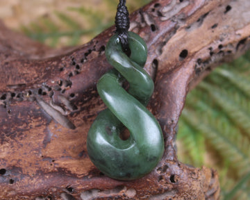 Twist carved from Kawakawa Pounamu - NZ Greenstone