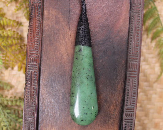 Roimata Teardrop carved from Hapopo Pounamu - NZ Greenstone