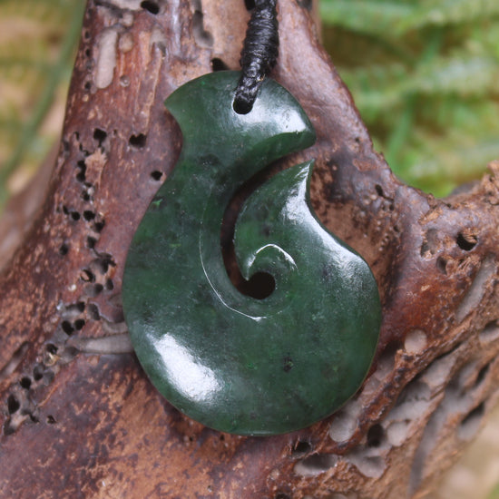 Hei Matau or Fish Hook carved from Kawakawa Pounamu - NZ Greenstone
