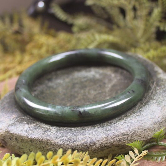 Bangle carved from Rimu Pounamu - NZ Greenstone
