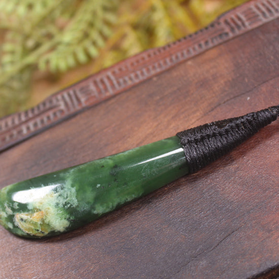 Flower Jade Pounamu Roimata Pendant - NZ Greenstone