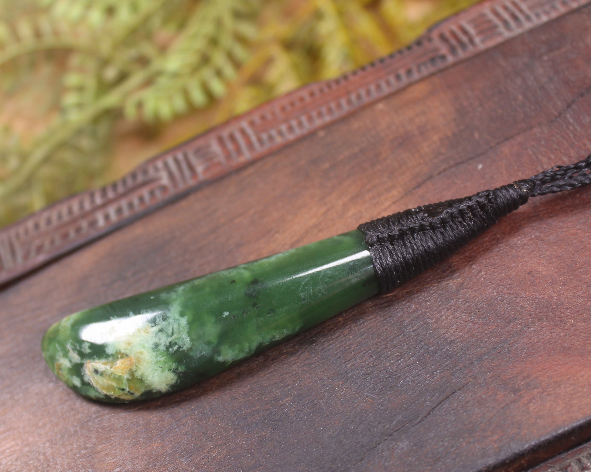 Flower Jade Pounamu Roimata Pendant - NZ Greenstone