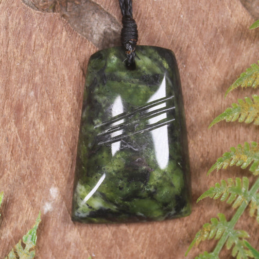 Toki or Adze carved from Douglas Creek - NZ Greenstone