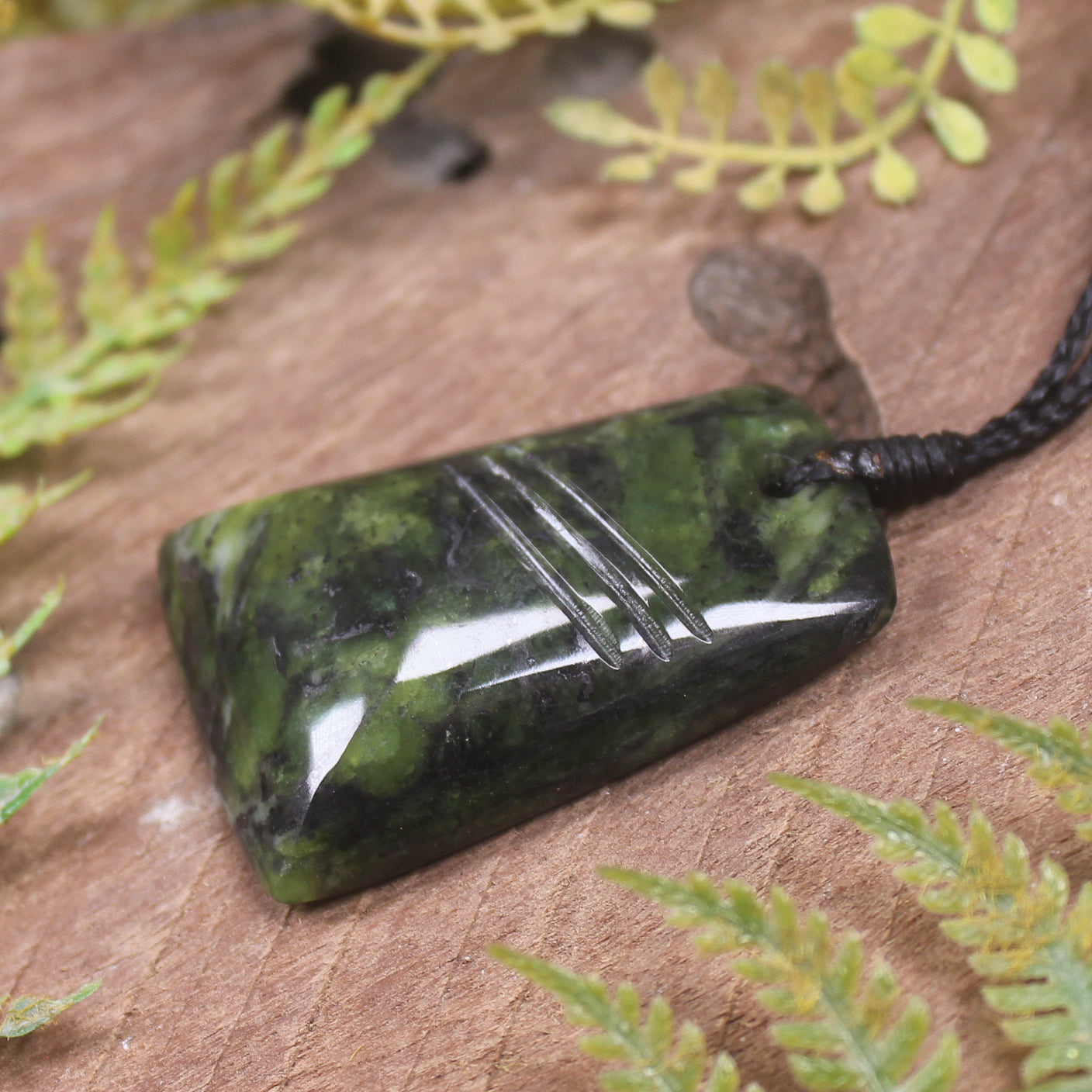 Toki or Adze carved from Douglas Creek - NZ Greenstone