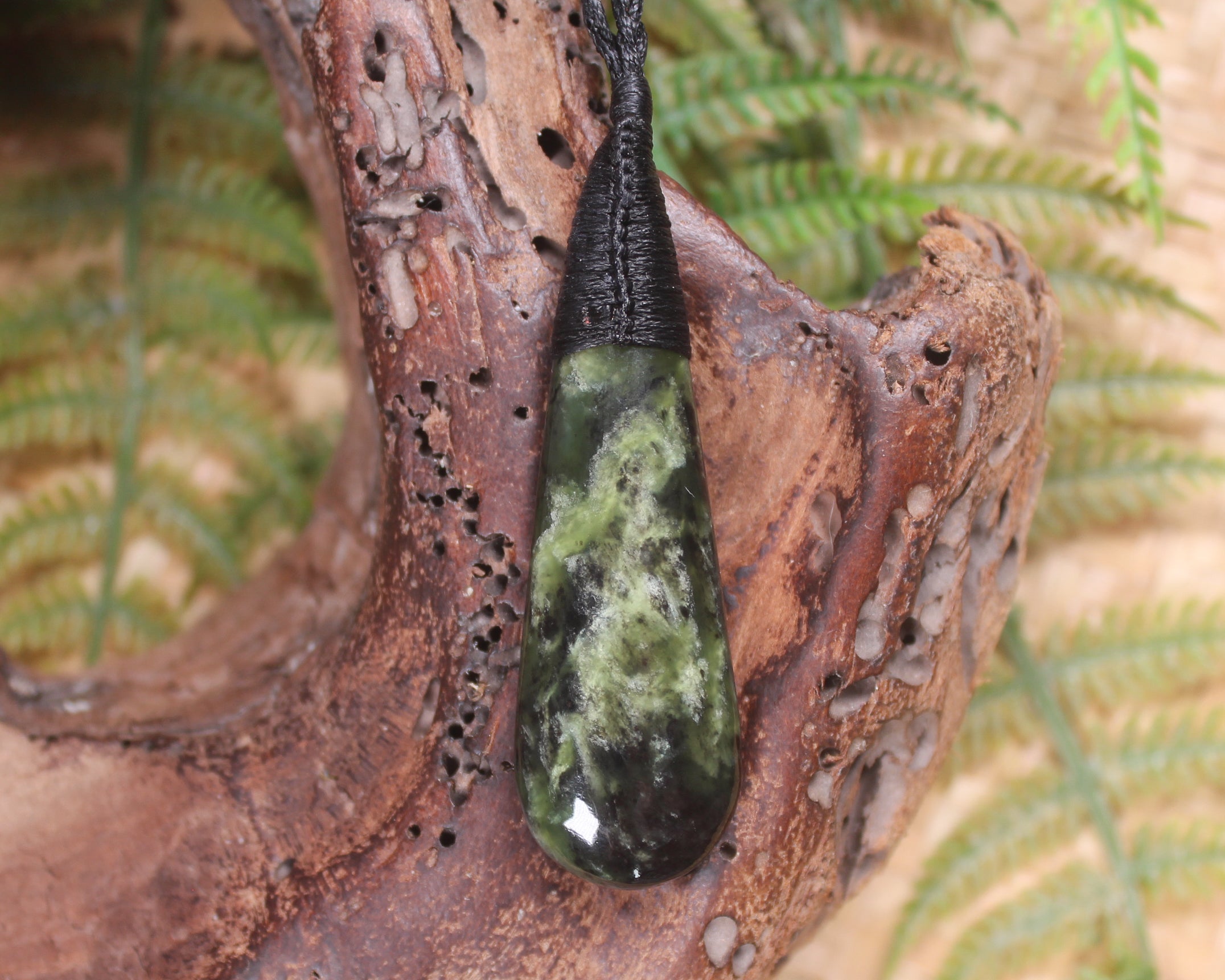 Rimu Pounamu Roimata Pendant - NZ Greenstone