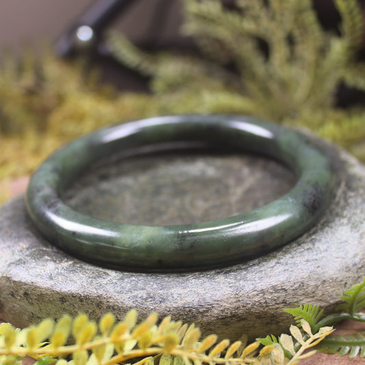 Bangle carved from Rimu Pounamu - NZ Greenstone