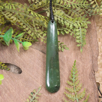 Roimata or Teardop carved from Hapopo Pounamu - NZ Greenstone
