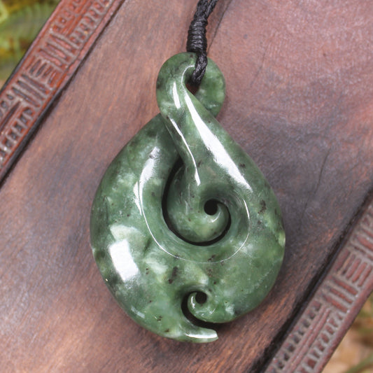 Hapopo Pounamu Koru Twist - NZ Greenstone