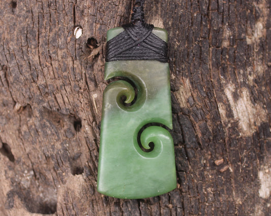 Toki or Adze with Koru carved from Hapopo Pounamu - NZ Greenstone