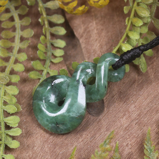 Twist carved from Kawakawa Pounamu - NZ Greenstone