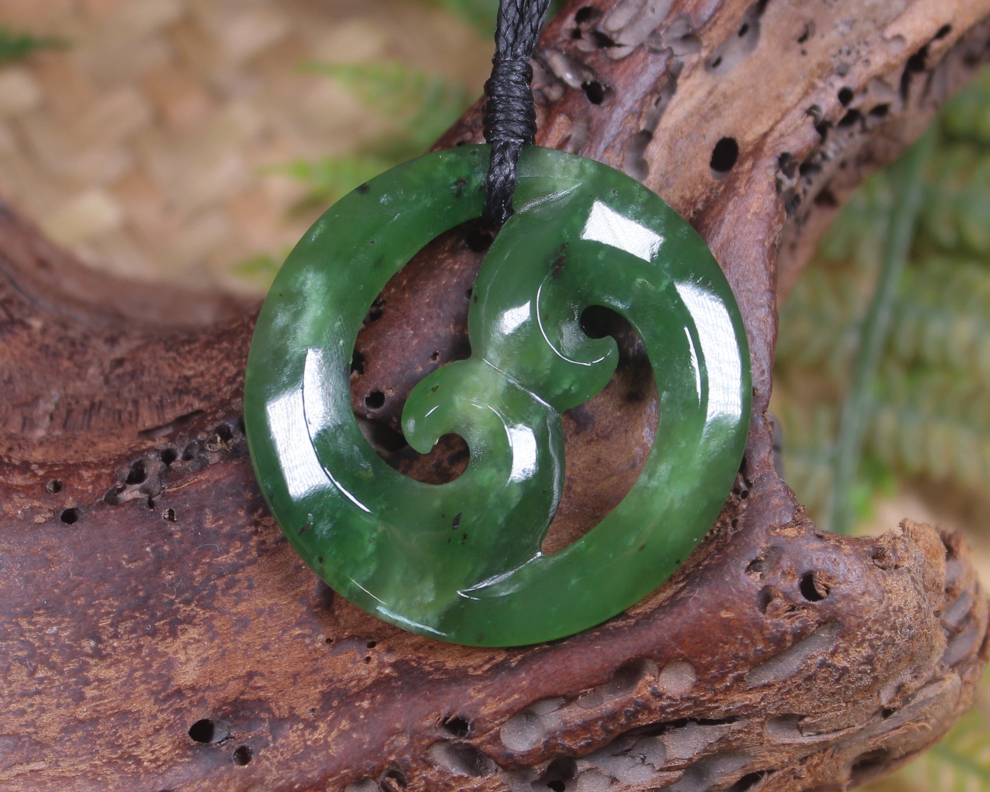 Koru pendant carved from Kawakawa Pounamu - NZ Greenstone