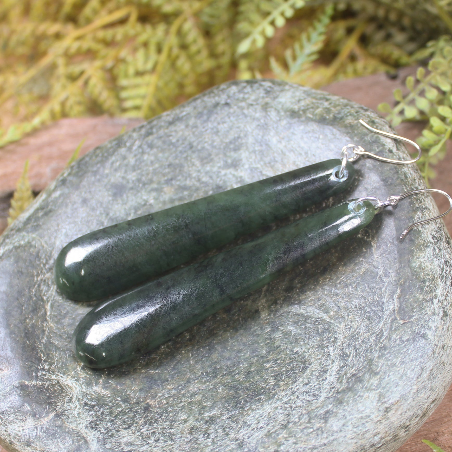 Roimata or Teardrop earrings carved from Rimu Pounamu - NZ Greenstone