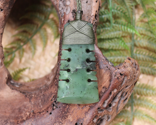 Hapopo Pounamu Toki