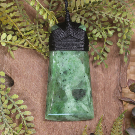 NZ Greenstone Toki Pendant Hapopo Pounamu