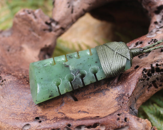 Hapopo Pounamu Toki