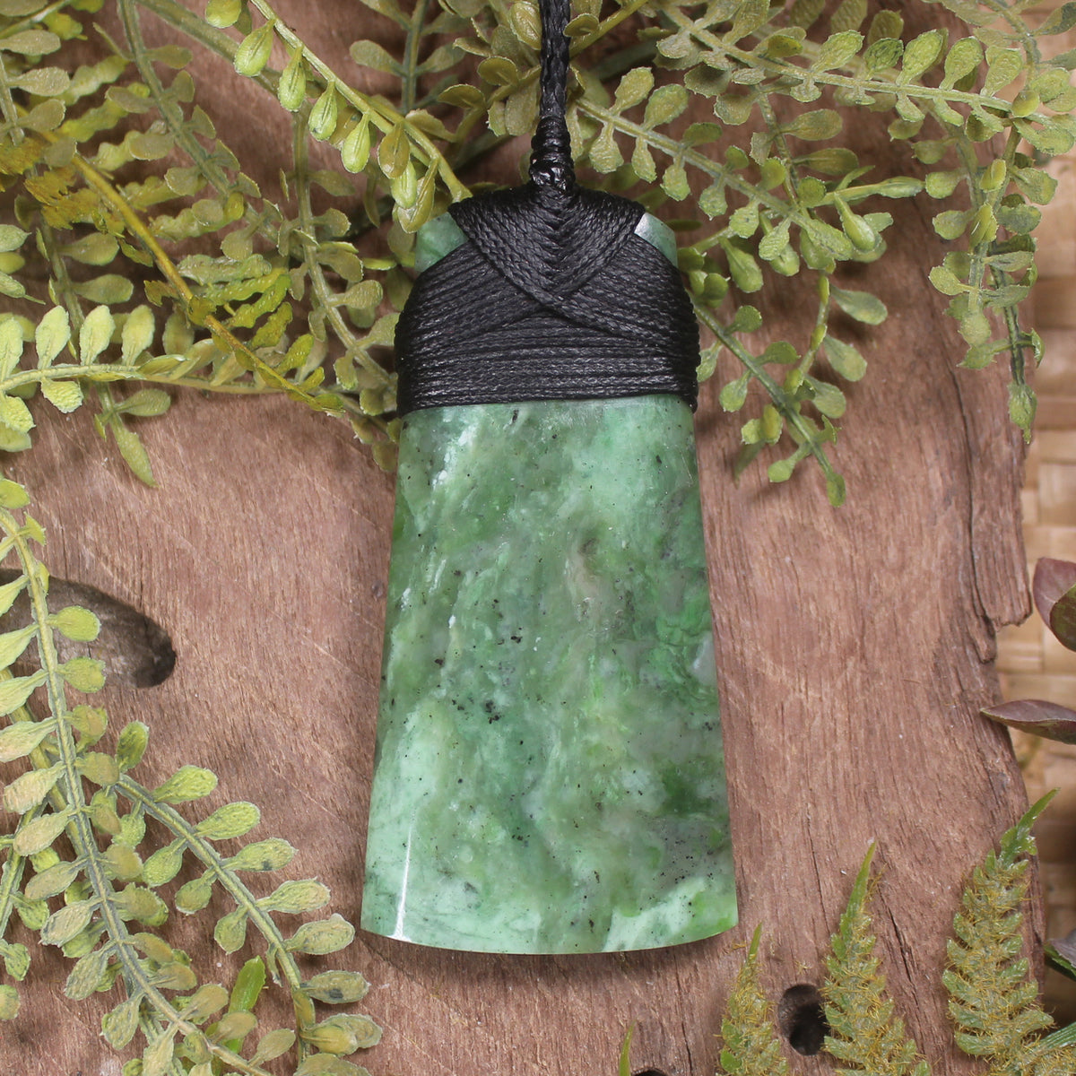 NZ Greenstone Toki Pendant Hapopo Pounamu