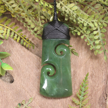 NZ Greenstone Medium Toki with Koru Pendant (CB073) Hapopo Pounamu