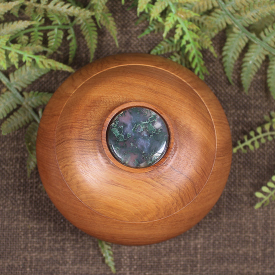 Wooden container with Moss Agate set into lid 
