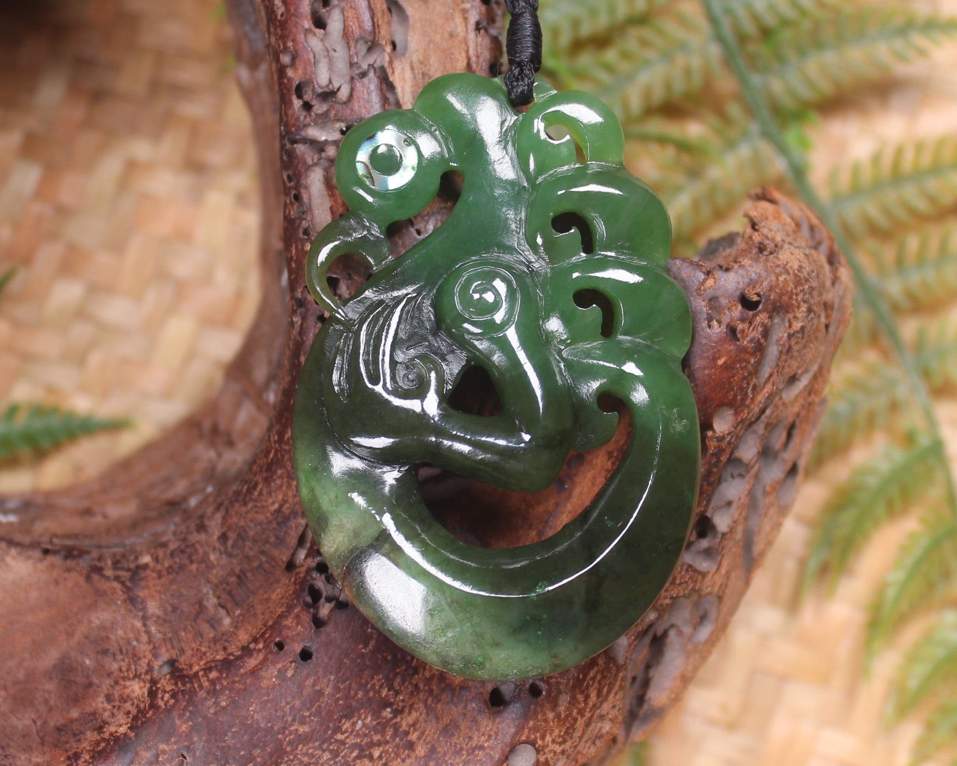 Manaia carved from Hapopo Pounamu - NZ Greenstone