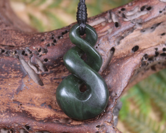 Twist carved from Kawakawa Pounamu - NZ Greenstone