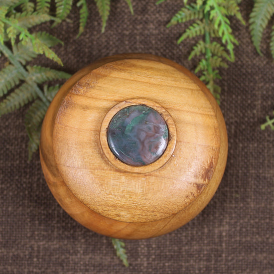 Wooden container with Moss Agate set into lid 