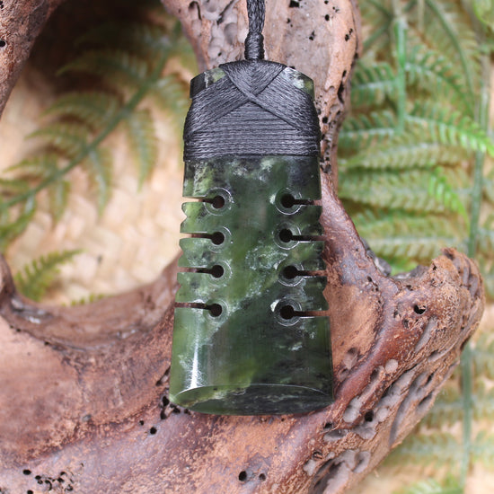 Rimu Pounamu Toki