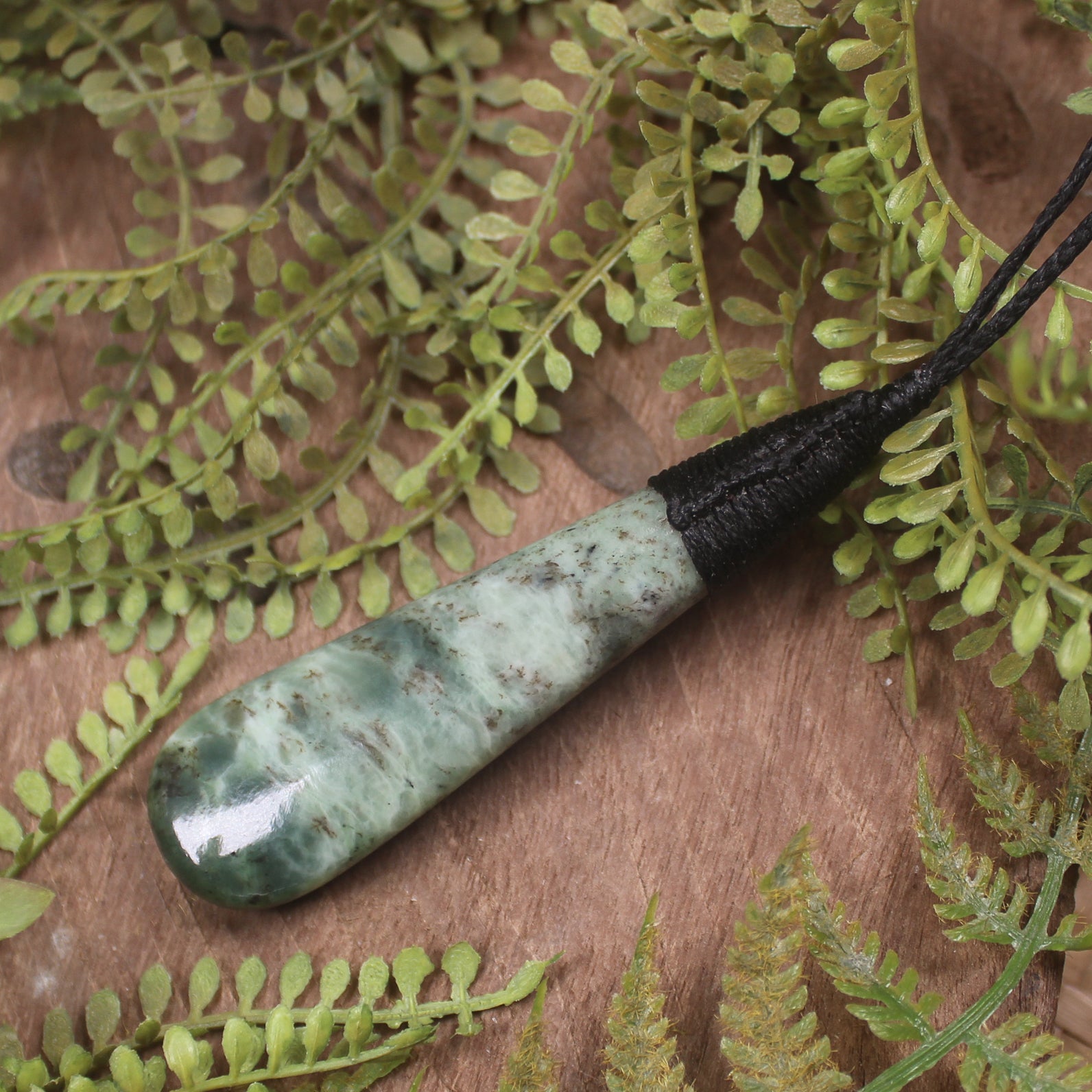 Roimata or Teardop carved from Hapopo Pounamu - NZ Greenstone