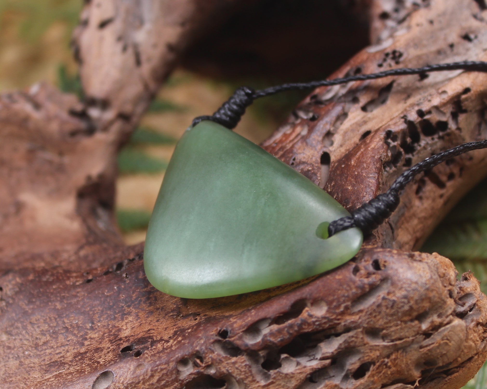 NZ Greenstone Small Breastplate or Shield Pendant (BB073) Tangiwai Pounamu