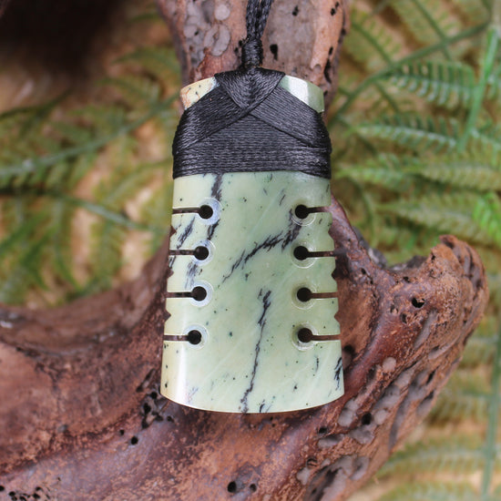 Inanga Pounamu Toki